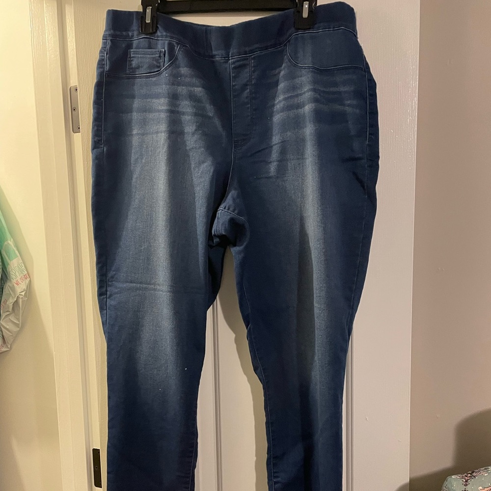 Soft pull on jeggings